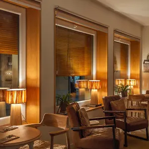 https://hotel-oma.catalonia-hotels.com